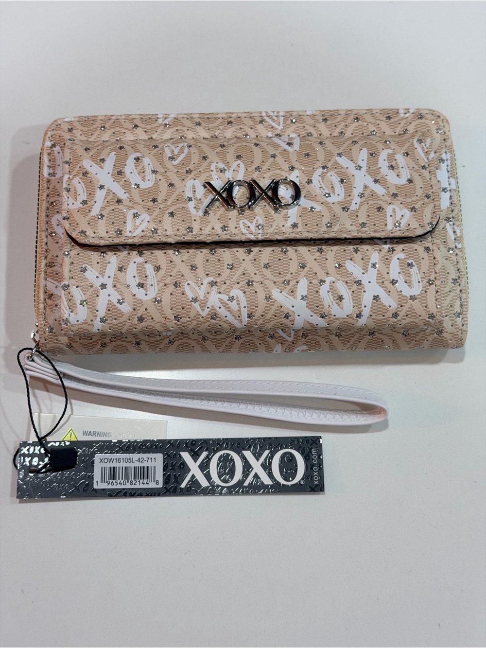 XOXO Beige and White Signature Wristlet Wallet with Detachable Strap